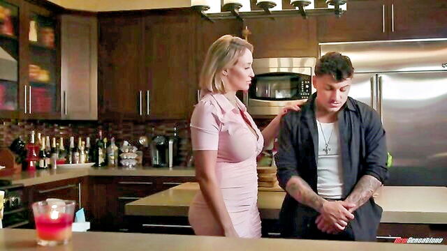 ryan keely - ryan keely step mom selfie