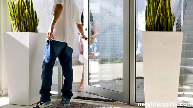 netvideo girls 4k naomi