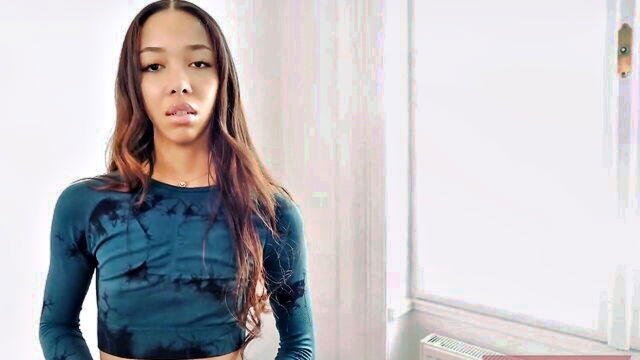 lia lin - lia lin debt fuck