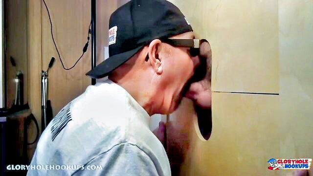 gloryhole blowjob chocolate hook