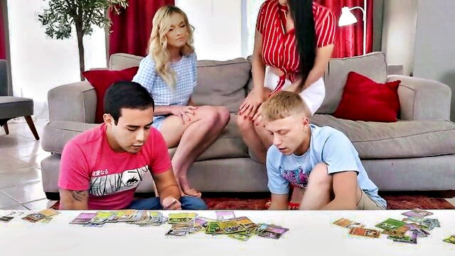 parker sims swappz lonely boobies