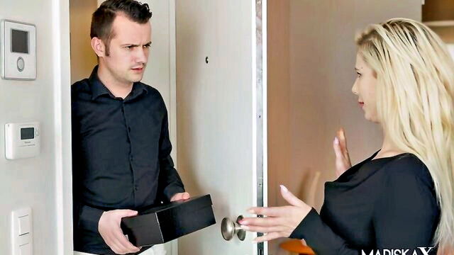 mariskax, and he, mia - delivery with mariska x