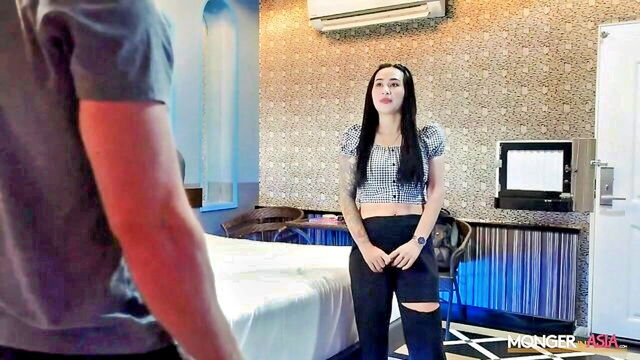 sex scene, her first, first sex - thai chef pussy prep