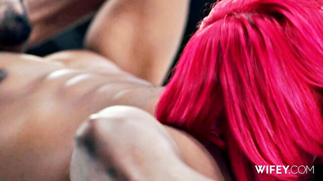 Isiah Maxwell, Samantha Sinz - redhead wife samantha sinz Tushy