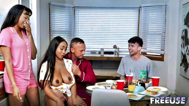 Dorian Del Isla, Lily Starfire - freeuse fantasy lilys Team Skeet
