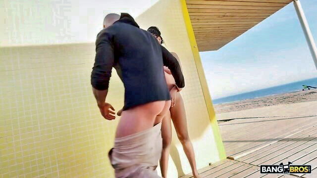Samantha Cruuz, Emilio Ardana - latin woman samantha cruuz gets fucked Bangbros Network