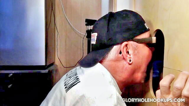 guys turn feed amateur