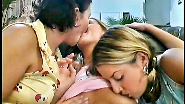 lesbian threesome with hot milfs : All Adult Pass