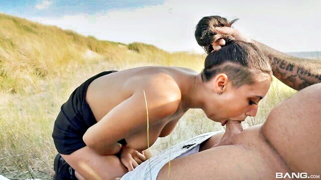 beautiful brunette couple sex