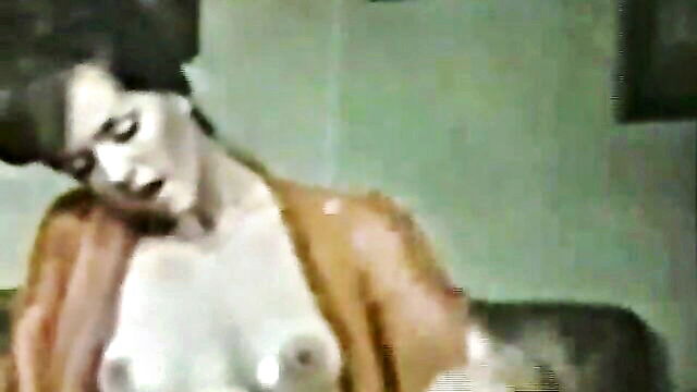 lesbian affair retro xxx : Limited Edition