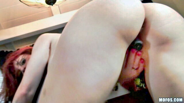 table, pussy licking, kitchen - shesafreak veronica ricci