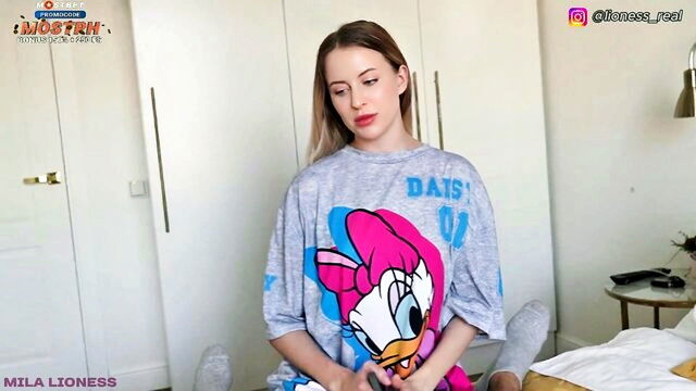 Mila Lioness - milf lady got fucked after catching him jerk off