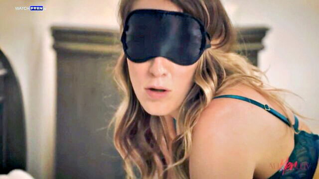 anya olsen, cadence lux - lesbian cadence luxe skills