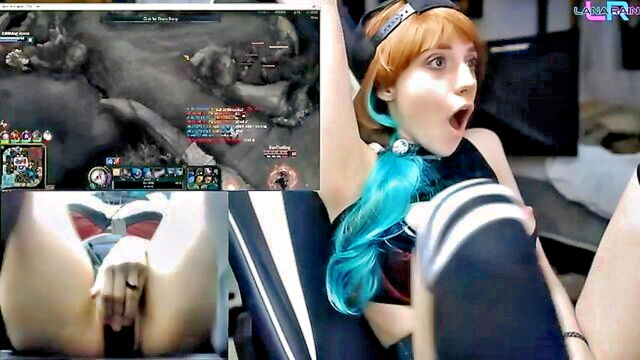 skinny ebony teen webcam pics