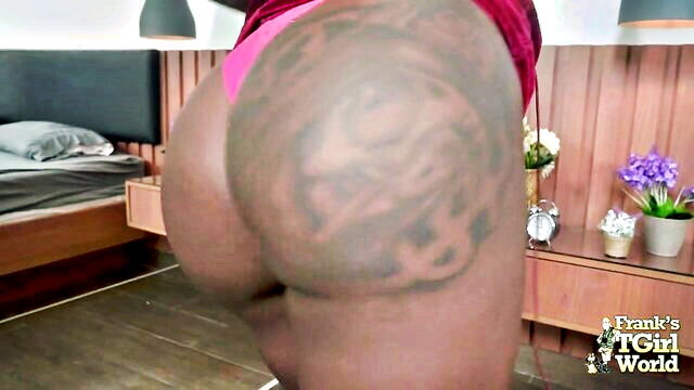 thaysa lopes - thaysa lopes solo show