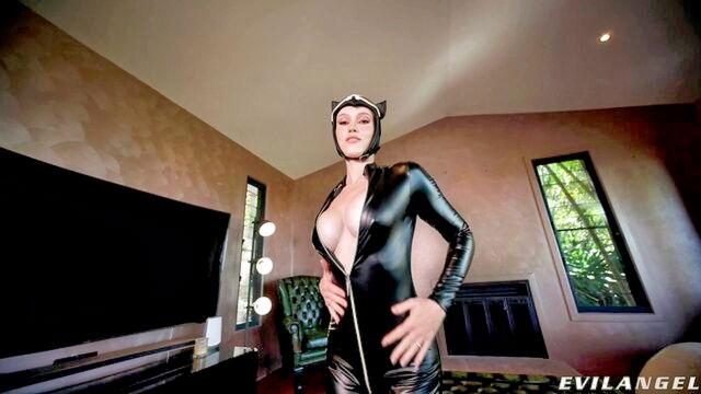 elic chase, scarlet chase - elic chase hardcore leather