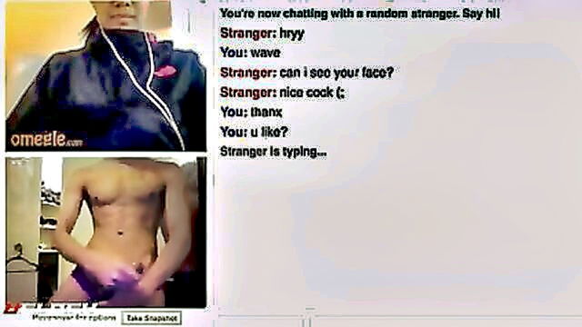 european amateur guy exposes his penis on webcam : stamm_claire
