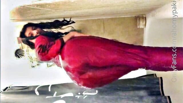desi, bathroom, bathing girl - desi pakistani babe soaks her cunt