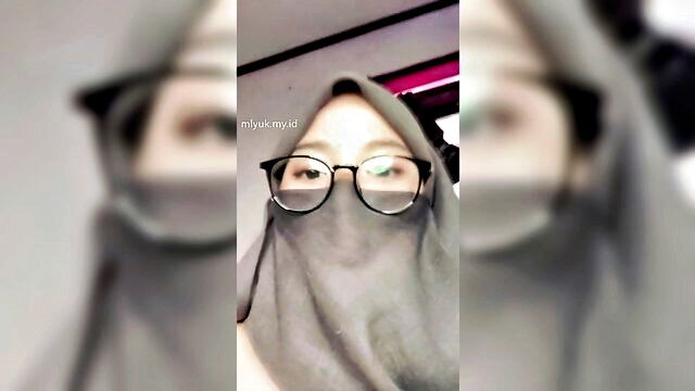 jilbab blowjob, colmek, jilbab - bokep jilbab indonesia