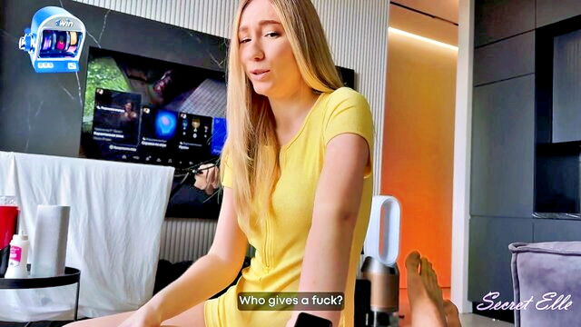 Secret Elle - ellemovies creampie deal Secret Elle