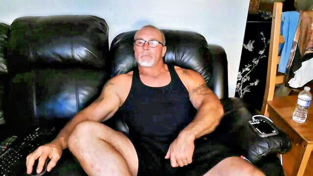 hangsgoesdeep, male webcam, record private - hung goo hairy cocks