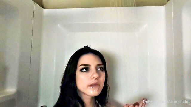 lilmochidoll - lilmochidoll shower leak