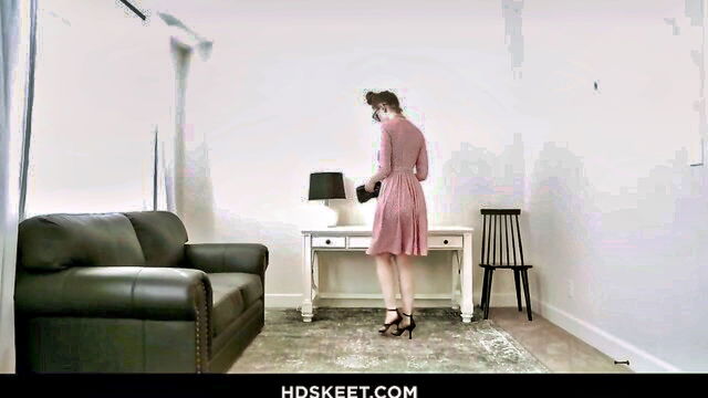 arabelle raphael - arabelle raphael teaches pussy play