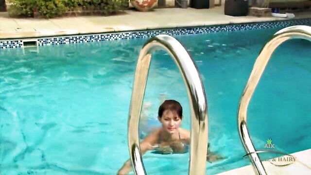 lovely vanessa, tobi pacific - pussy play by the pool