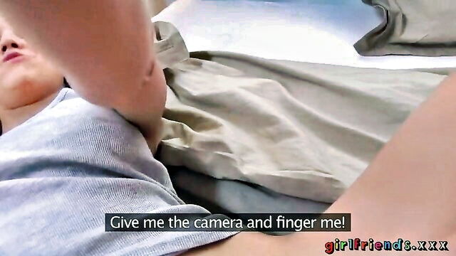 naomi nevena - blonde lesbian fingers for cash