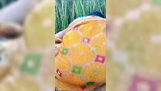 indian bhabhi creampied on webcam : RadhaDevi