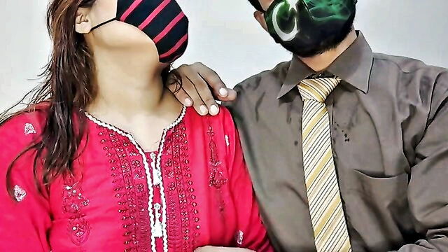 Faryal - indian office cuckold cheathoor