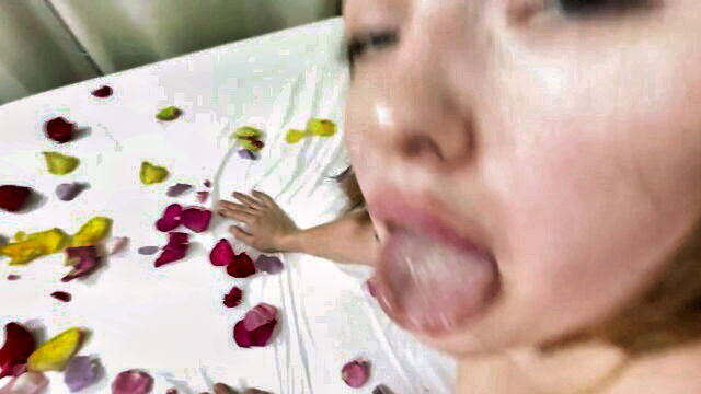 honey sasha - sashas blowjob gift