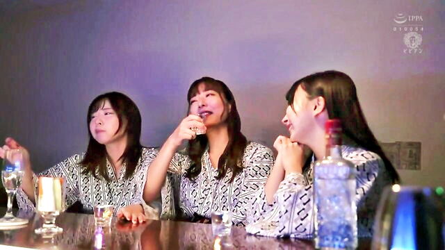 Ena Satsuki, Kana Yura, Jun Mizukawa - lesbian hot springs trip ena satsuki