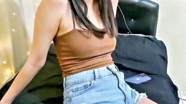 solo female, hd porn, brunette - young turkish girl in jeans shorts