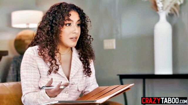 Ember Snow - filipina lures latina therapist