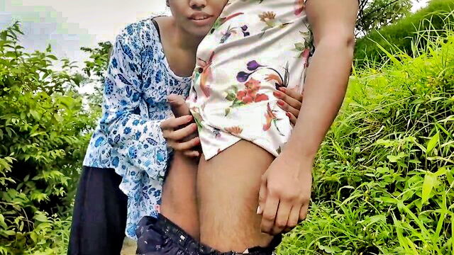 desi bhabhi farm xxx