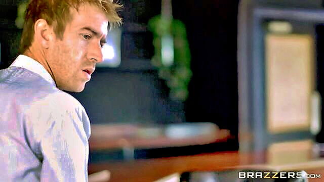 Danny D, Alessa Savage - alessa savage bosss daughter encounters in bathroom lens Brazzers