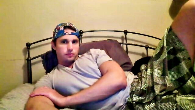 record private, male webcam, athleteguy55555 - muscle dude stepdad in hot gay action