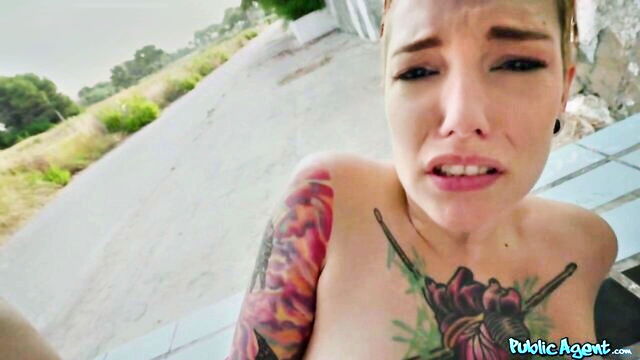 Juan Lucho - public agent inked blondeögë fakehub