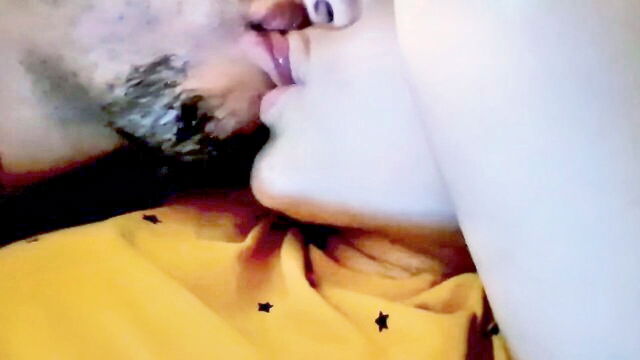 carlahott - carlahott room action