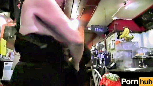 lesbian milfs fun today