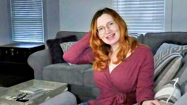 Bettie Bondage - size queen step mom
