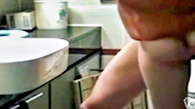 mom, hairy, friend - hairy pussy delivery