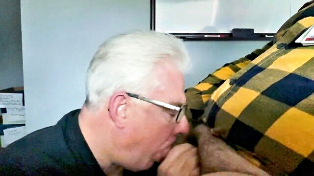 blowjob porn, bear man, old young - old man coocksucking
