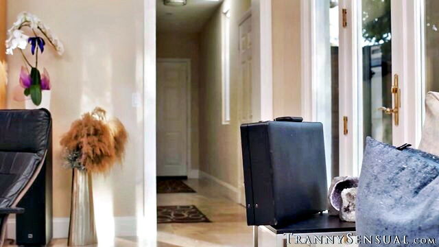 maya woulfe - maya woulfe ass pricked