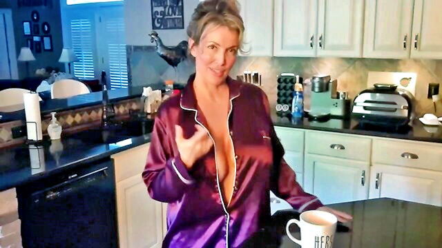 cunnilingus orgasm, hot milf, amateur milf - milf seduction episode 2