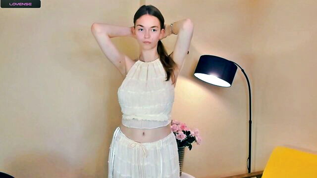 monabrickell - handjob by monday leak