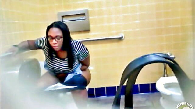 bootylicious, black, milf - black milf pees in restroom