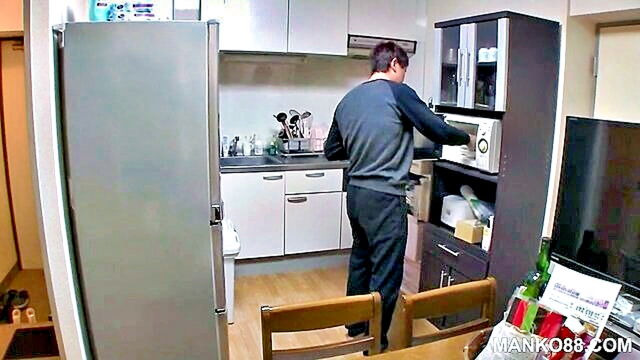 college life in japan uncensored : Manko88