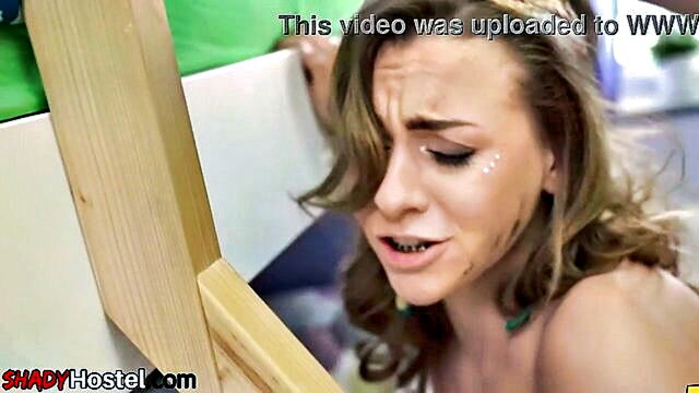 busty hostel threespom